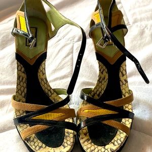 COPY - Pristine Prada snakeskin heels
